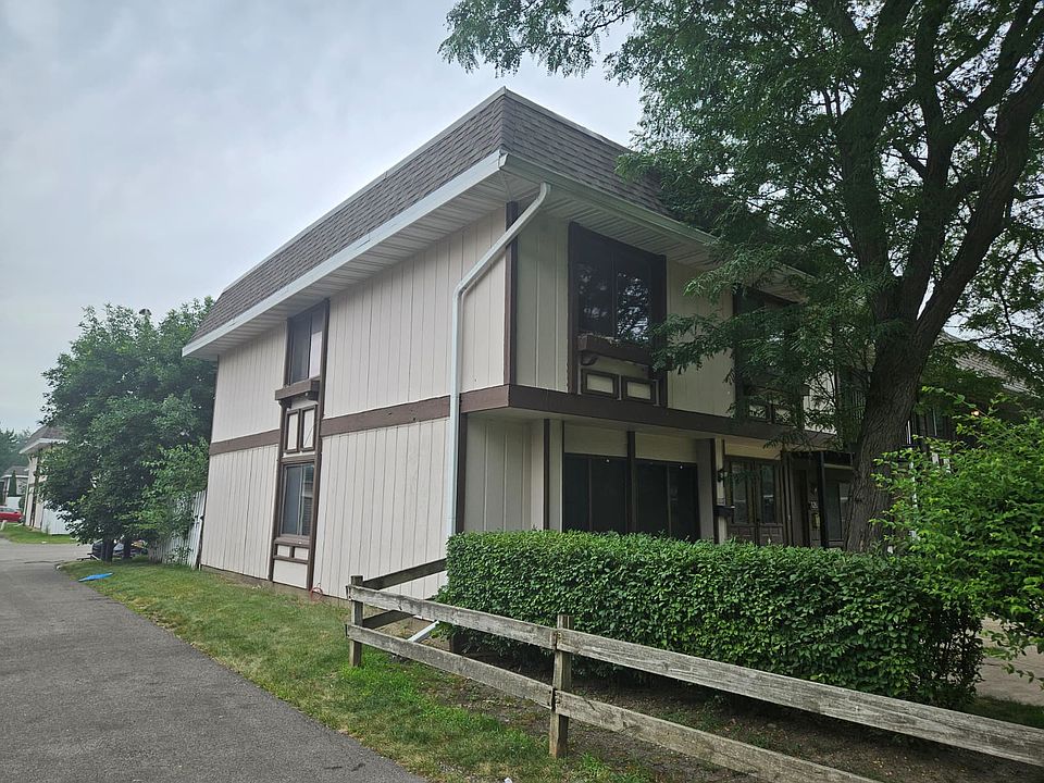 1st image of 1117 Court G
