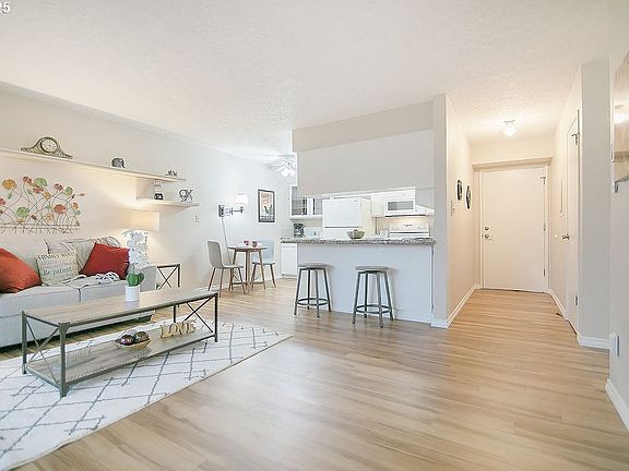 2nd image of 2005 Tibbetts Dr APT 203