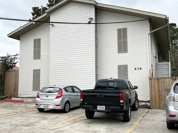 636 Lakeland Dr APT 3, Baton Rouge, LA 70802