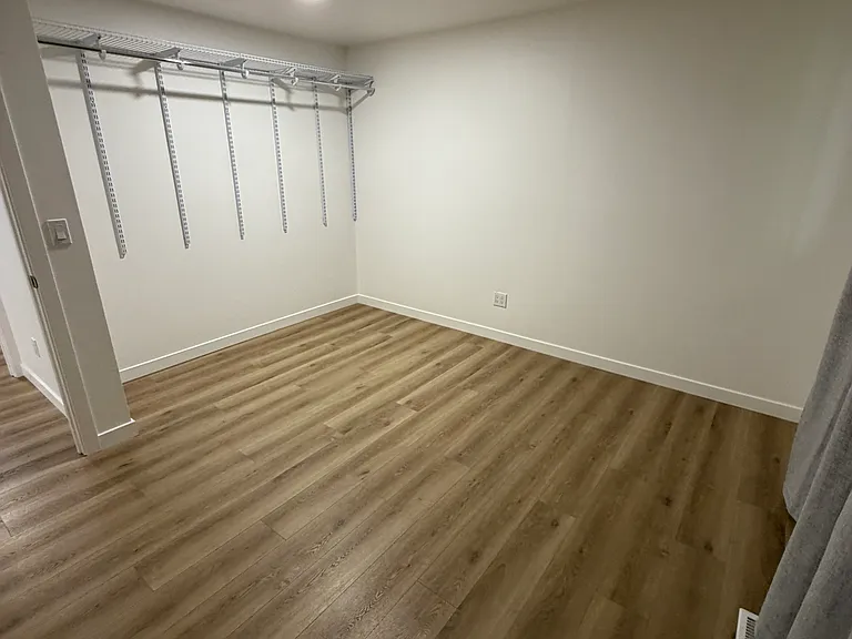 17008 NE 2nd Pl — Photo 17
