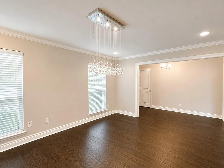 5802 W Bellfort Ave — Photo 5