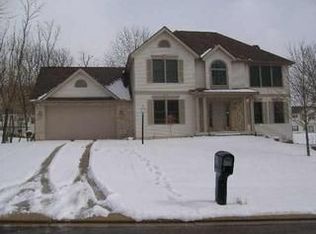 1315 Pin Oak Ln, Heath, OH 43056