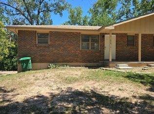 824-826 Dondee, Manhattan, KS 66502
