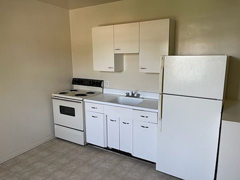3rd image of 2 S Market St APT 302