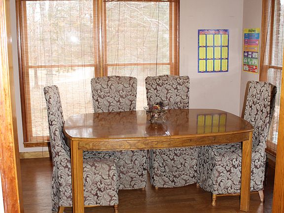 Dining Room/Den
