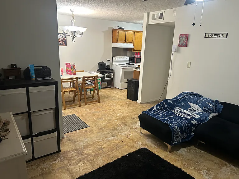 214 Lambs Rd #D — Photo 5