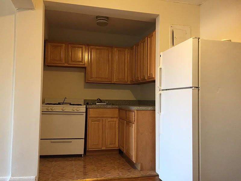1st image of 410 E 25th St APT 6E