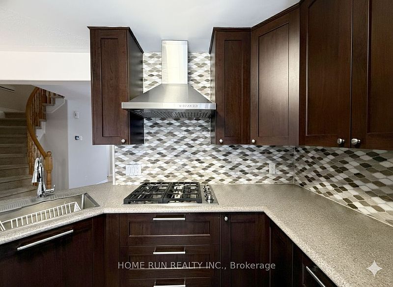 Ottawa House for rent - 3 Bedrooms — photo 15