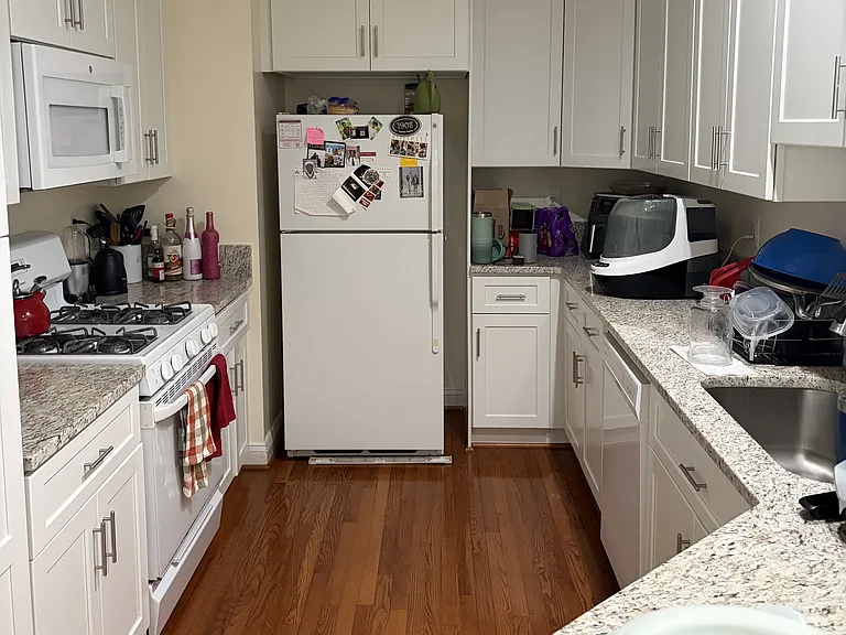 5053 Donovan Dr — Photo 15