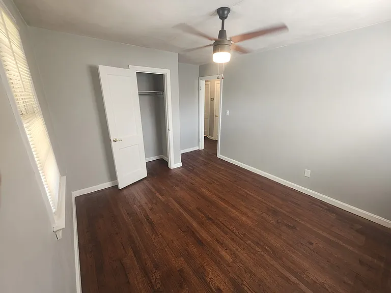 136 Banneker Dr — Photo 3