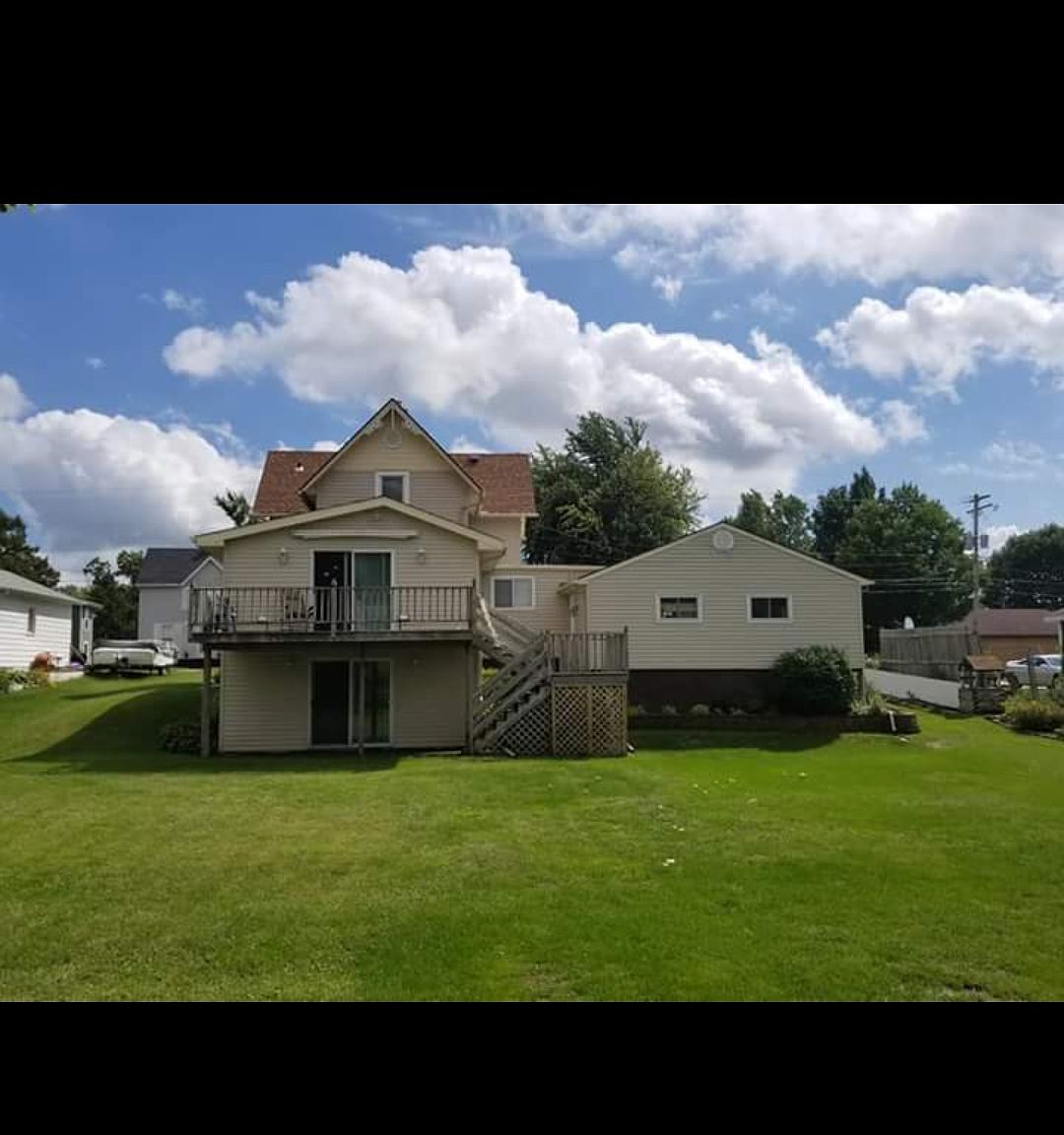 219 N Mill St, Hortonville, WI 54944 Zillow