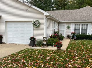 1716 S Albany Pl, Decatur, IL 62521