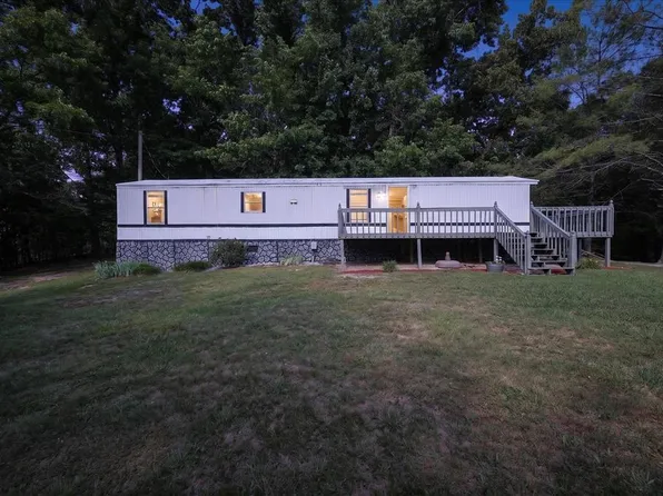 19004 Cleveland Rd, Abingdon, VA 24211