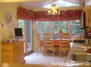 7 Larrimore Rd, Yonkers, NY 10710