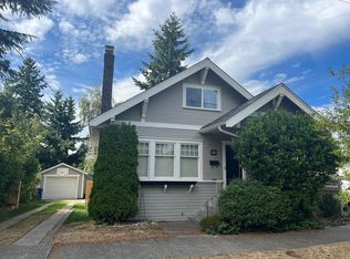 7211 3rd Ave NW, Seattle, WA 98117