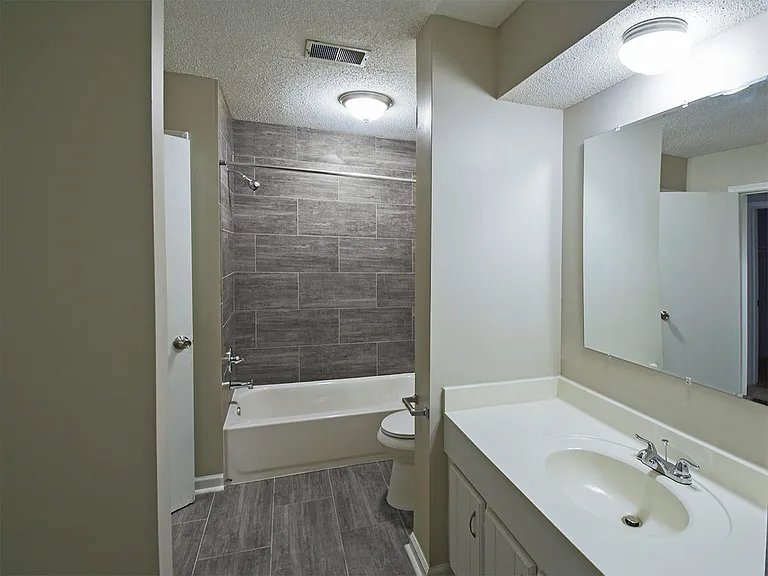 3046 Ridgeway Rd — Photo 10