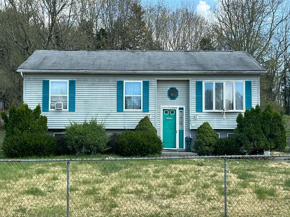 589 Bradford Dr, Vineland, NJ 08360