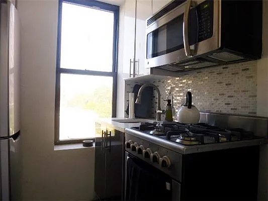 Rented by I & I New York | media 16