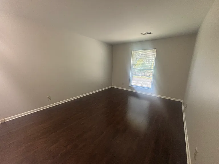 3801 Hill Rd #4 — Photo 6