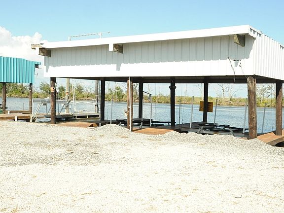 4th image of 7521 Highway 56