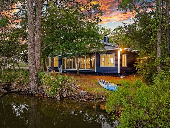 3rd image of 334 Woodland Bayou Dr