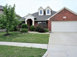 7708 White Fawn Rd, Arlington, TX 76002