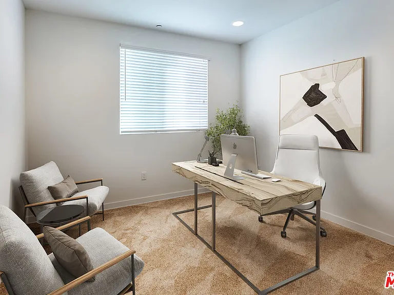 11912 Laurelwood Dr #103 — Photo 8