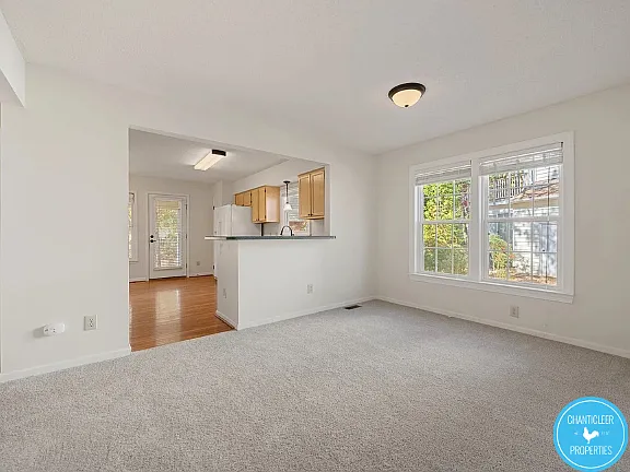 1749 Kingston Heath Way — Photo 8