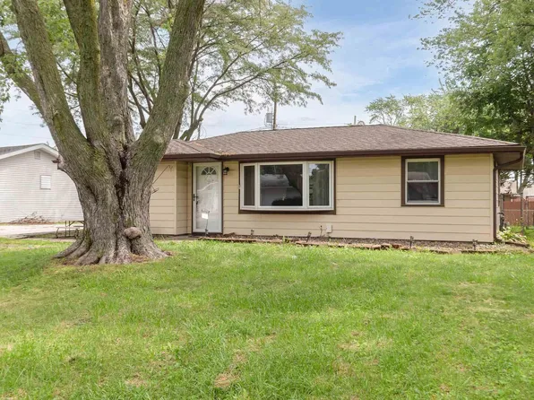 2315 11th St, Silvis, IL 61282