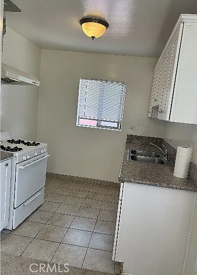 890 W El Repetto Dr #E — Photo 6