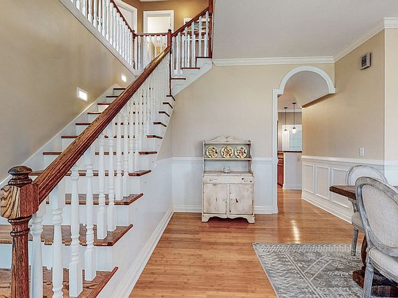 5th image of 174 Patriot Cir