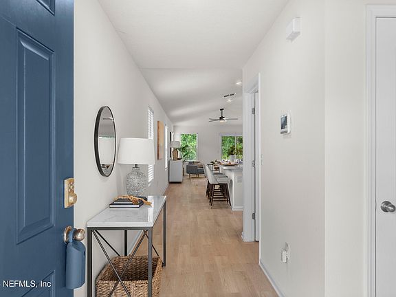 4th image of 7736 MEADOW WALK Lane
