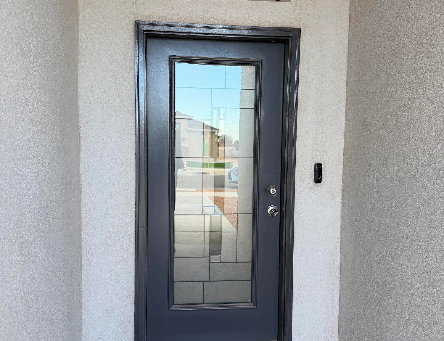 4 bed, 2.0 bath, 1423 sqft, $1,850 — Photo 2