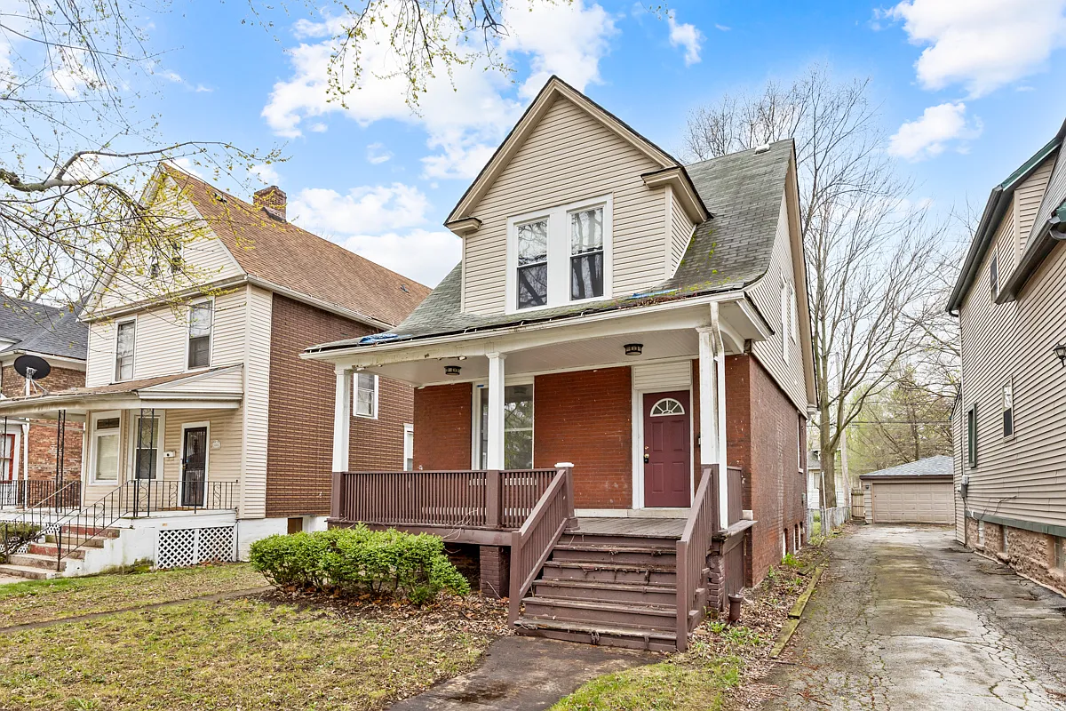 12120 S Parnell Ave photo 1