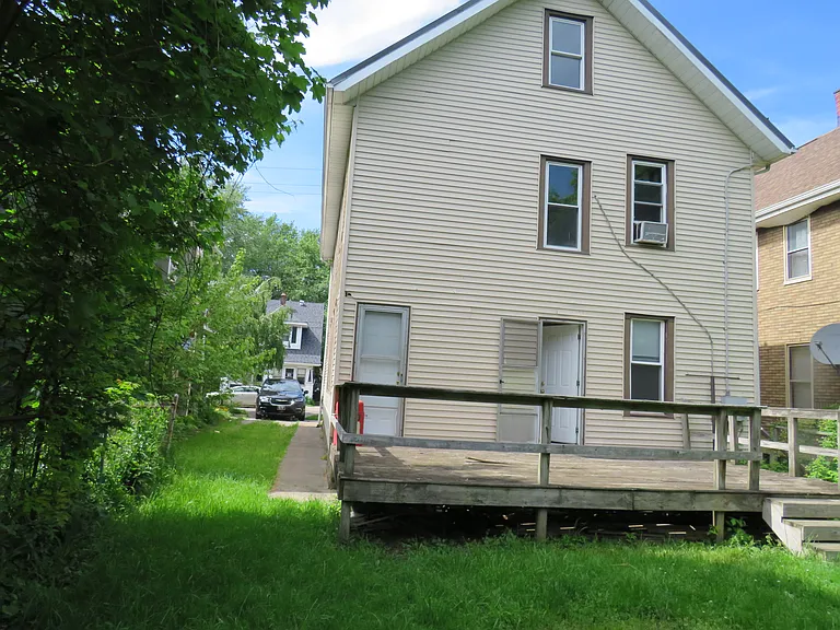1423-25 Atkins St #1 — Photo 26