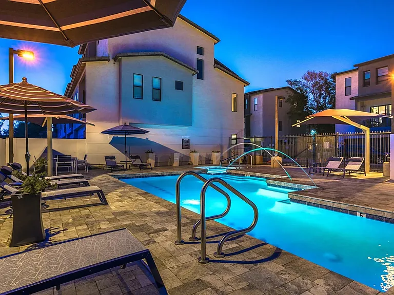 Dolce Villagio Townhomes — Photo 14