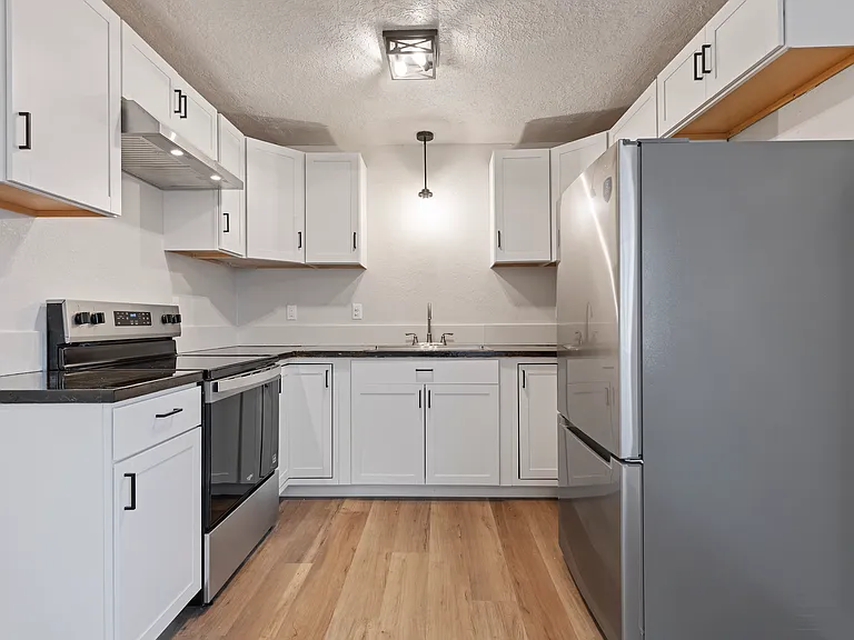 1328 S Michigan Ave #2 — Photo 1
