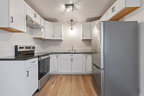 1328 S Michigan Ave #2 Photo 1