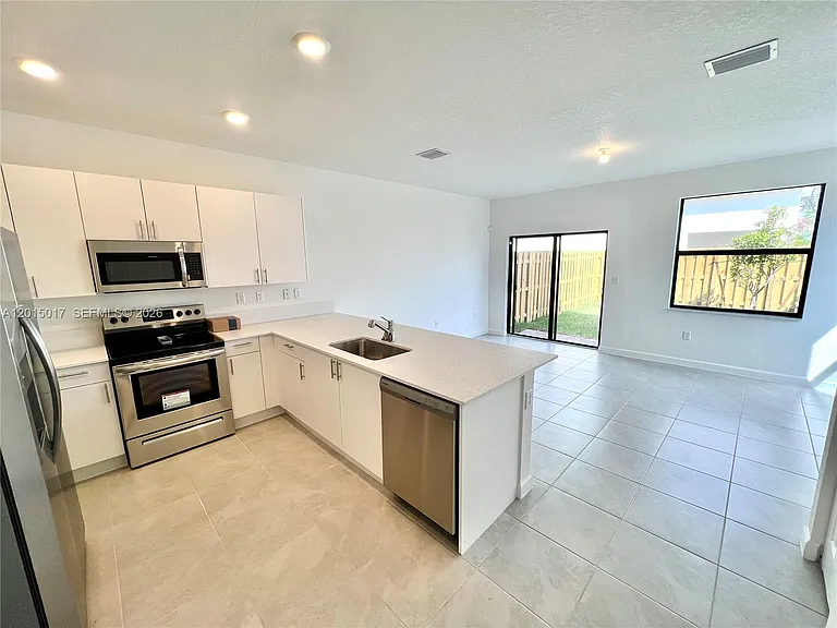 23231 SW 129th Path — Photo 4