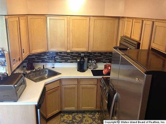 5th image of 120 Northview Ct