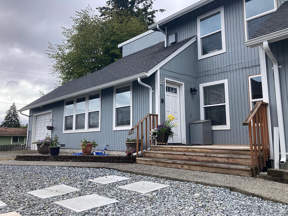 1st image of 2915 Vista Pl W #A