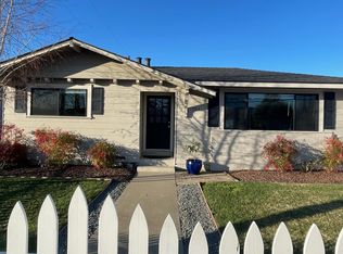 905 W Hacienda Ave, Campbell, CA