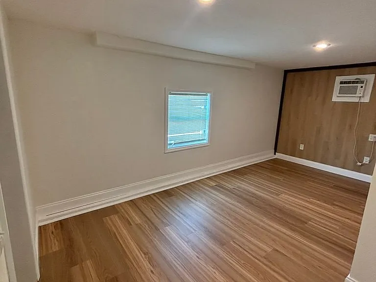 615 29th Ave S — Photo 5
