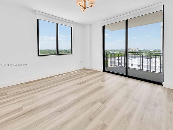 4th image of 1300 Ponce De Leon Blvd APT 1001
