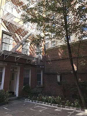 Rented by Sky Management | media 46