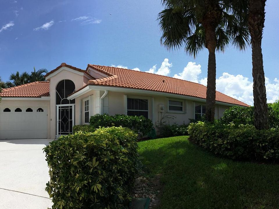 1st image of 12111 Bay Club Dr