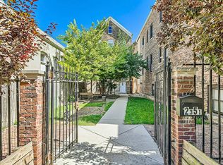 2351 S Whipple St #3, Chicago, IL 60623