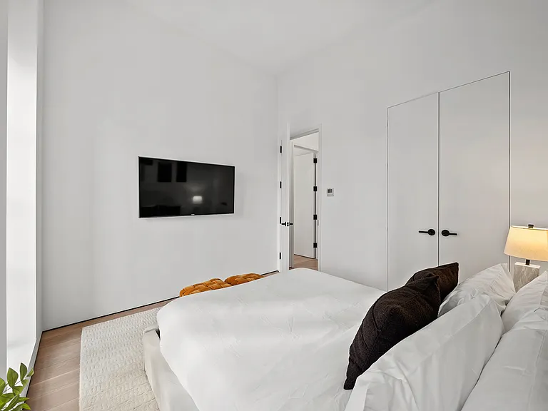79 S 2nd St #PENTHOUSE — Photo 19