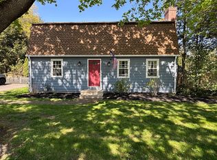 1045 Shaker Rd, Westfield, MA 01085