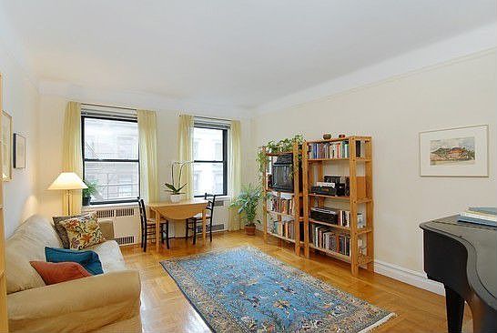 1st image of 209 W 104th St APT 2E